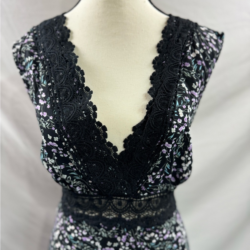 LAST ONE 🔥 Floral Print Guipure Lace Insert Ruffle Trim Dress - Picture 6 of 8